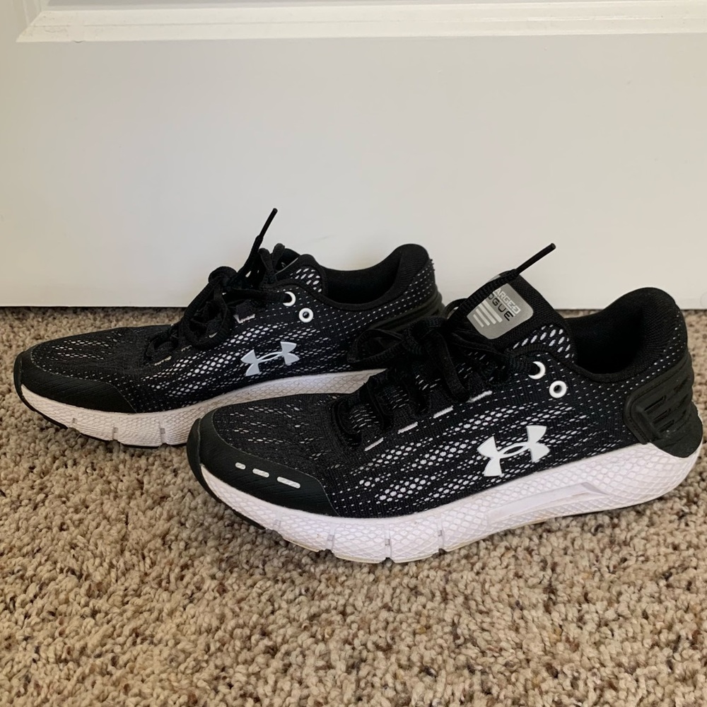 Under Armour Women’s Charged Rogue Running Shoes, Black, Size: 7.5